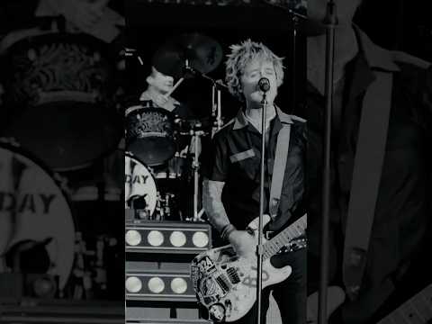 I Was There out of the vault + back on the setlist 🤯 🎥 Ryan Baxley