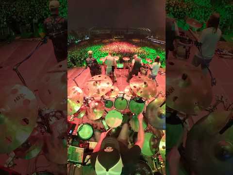 The first two nights of the Loserville tour have been electric! 💙