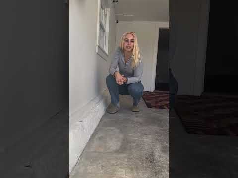 I can tell you this house was built in the 20s just by looking at the construction methods