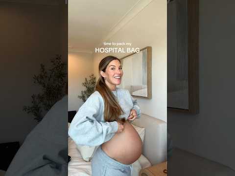 Packing Hospital bag as a 1st time mom👶🏼 #pregnancyjourney