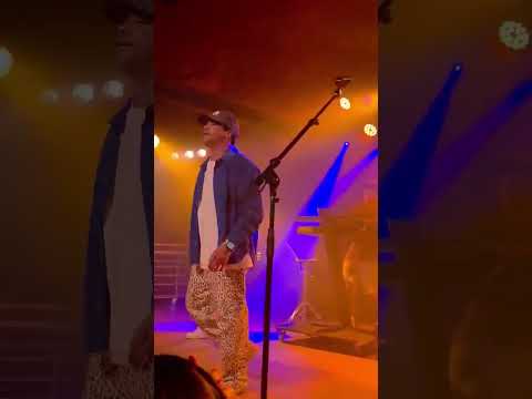 Slow down, enjoy Monday, post random photos, forget the algorithm,